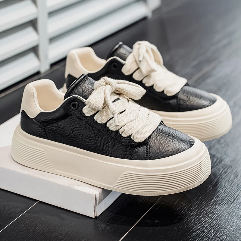 

Fashion Platform Men's Board Shoes Leather Man Casual Sneakers Breathable Lightweight Sport Shoes Comfortable Walking Footwear
