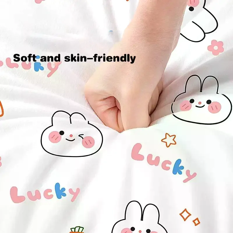 

Одноразовый комплект постельного белья из 3/4 предметов, особо плотные одноразовые простыни, пододеяльники и наволочки для отелей и путешествий.