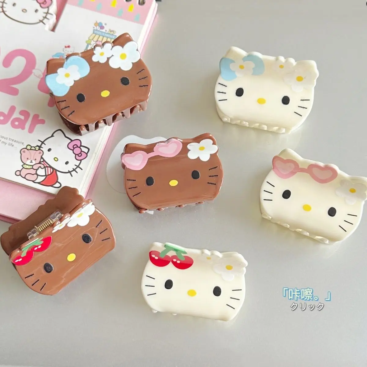 

Cute Hello Kitty Sanrio Hair Claws for Women Kuromi Melody Hair Clip Girl Cinnamoroll Acrylic Shark Clip Kids Xmas Birthday Gift