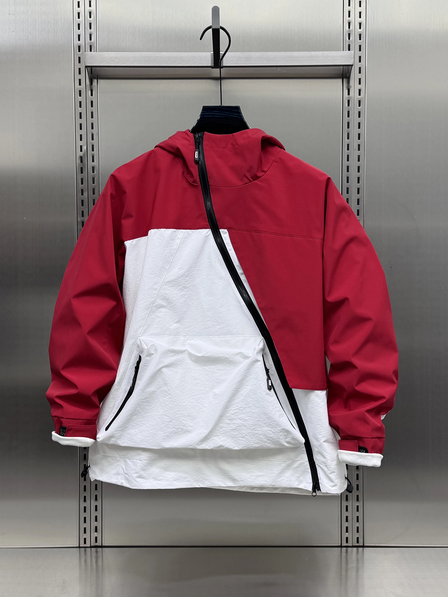 

Trendy Men's Hooded Jaet Color Blo Casual Loose Fit Workwear Outerwear Polyester/Nylon Cosite Fiber Warmth Youth ular