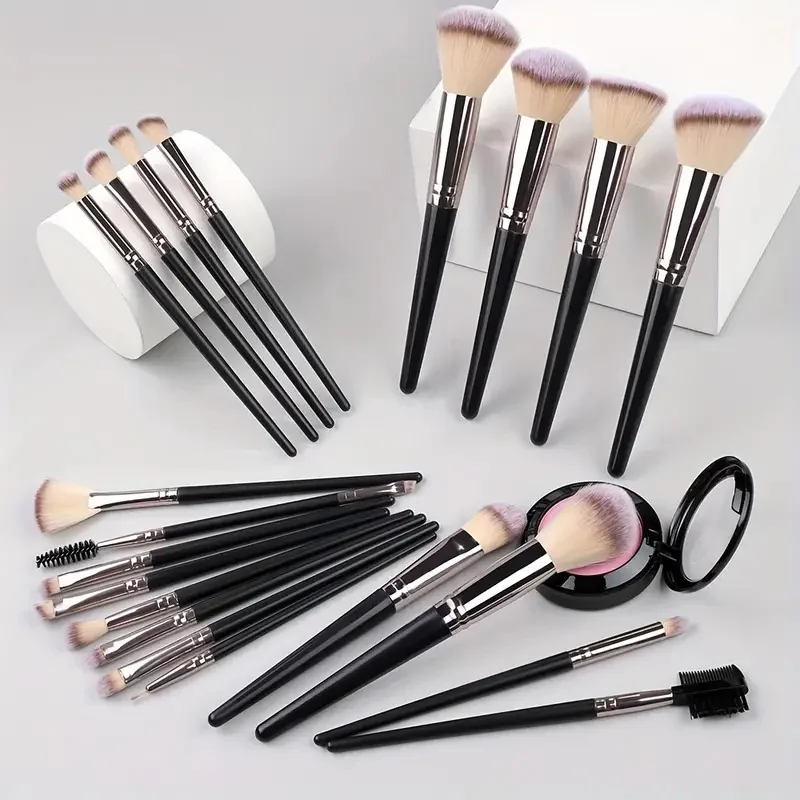 Ensemble de pinceaux de maquillage de Luxe, cosmétiques doux et moelleux, fond de teint, poudre de Blush, fard à paupières, mélange Kabuki, outil de beauté