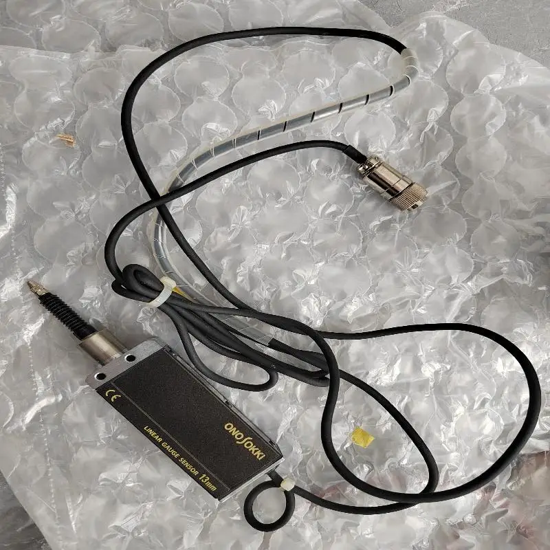 

Ono GS-1813A Датчик перемещения IP64, как показано на рисунке,