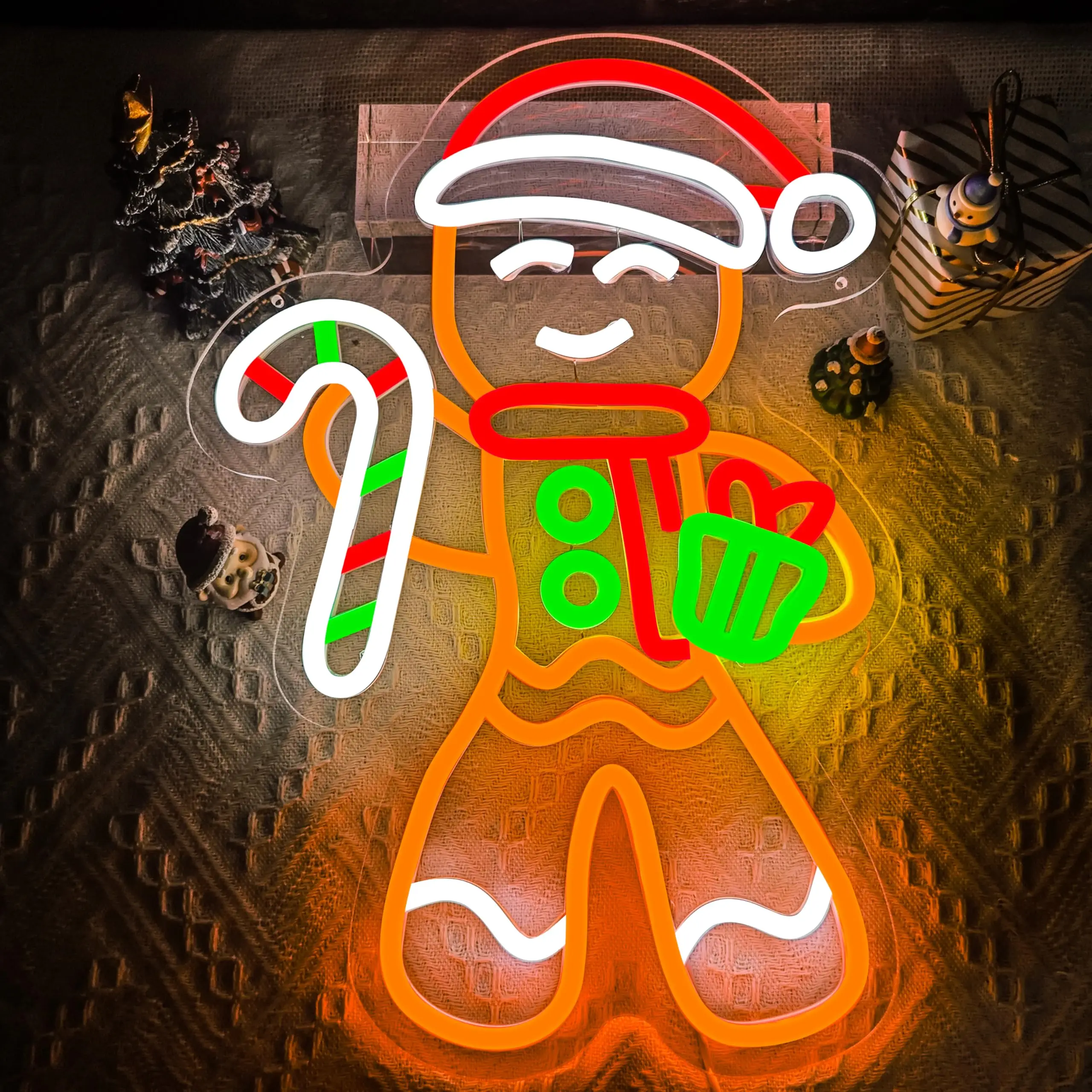 

Gingerbread Man Neon Sign Dimmable Christmas Light Up Sign Wall Room Decor for Bedroom Living Room Home Christmas Party