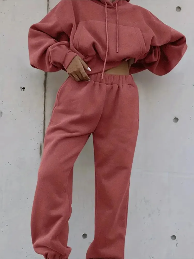 Felpa a maniche lunghe con cappuccio casual autunno e inverno Top Pantaloni sportivi Set da due pezzi Set di pantaloni semplici in tinta unita da donna