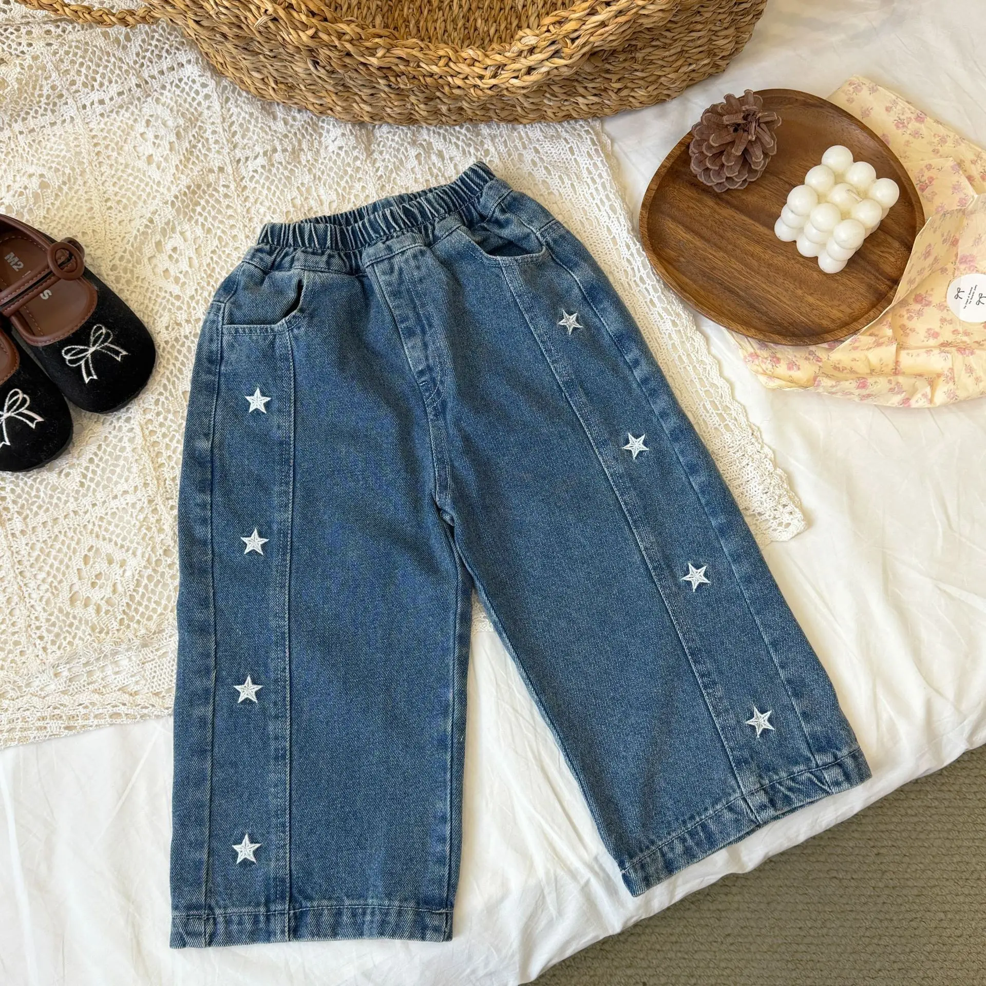 Girls' Korean Spring and Autumn Star Jeans Casual Pants Children's Western-style Distressed Sand Washed Straight Leg Pants