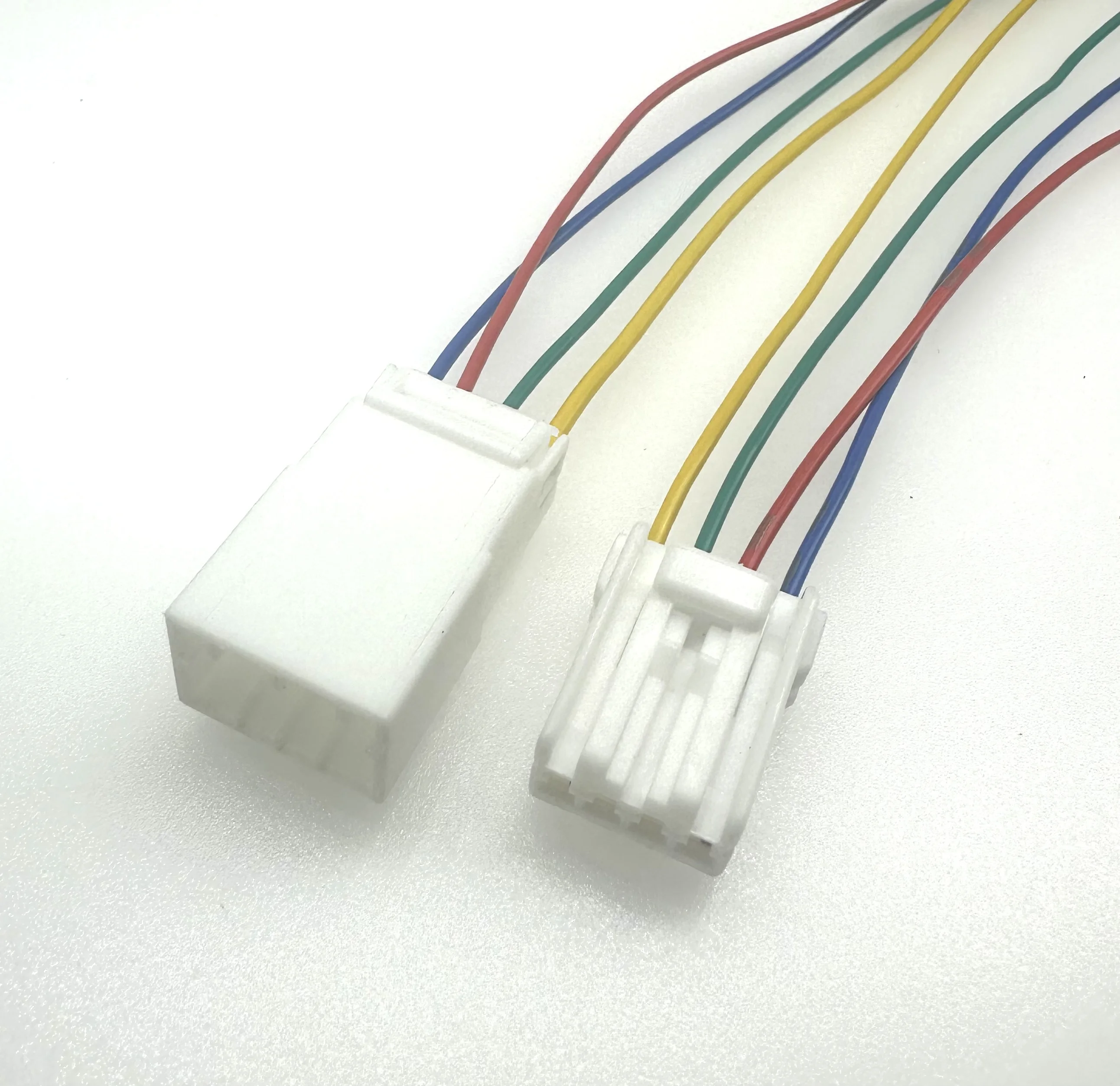 174929-1 Adapted to Volkswagen CC headlights, white 4-hole male and female C04415 wire harness, car plug  DJ7044y-1.8-11/21