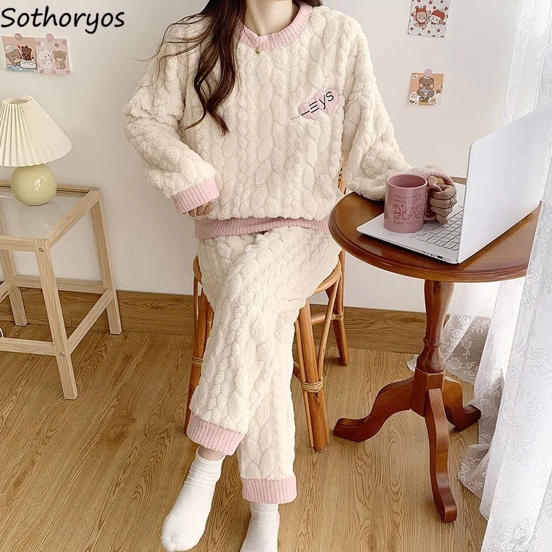

Long Sleeve Pajama Sets for Women Plush Chic Cozy Homewear Sweet Jacquard Popular Patchwork Embroidery Winter Pyjamas Ulzzang