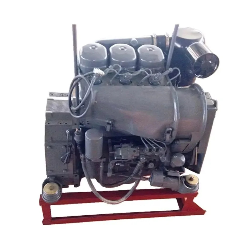 F3L912W Machinery Diesel Engines Air Cooled 3 Cylinder 4 Stroke 29kw To 33kw 2150rpm To 2500rpm For Deutz Engine Assembly