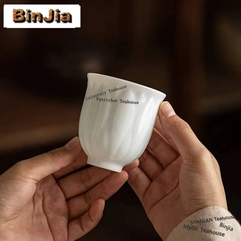 

Чайная чашка 130 мл из креативной матовой синей селадоновой керамики с рельефным узором в виде лепестков, персональная чашка для ароматизации, керамическая кофейная кружка, набор для чаепития Кунг-фу