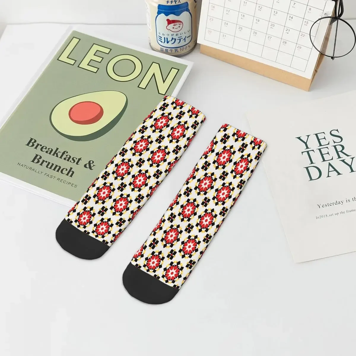 Simple Ppattern Pop Art Ankle Socks Male Mens Women Spring Stockings Hip Hop