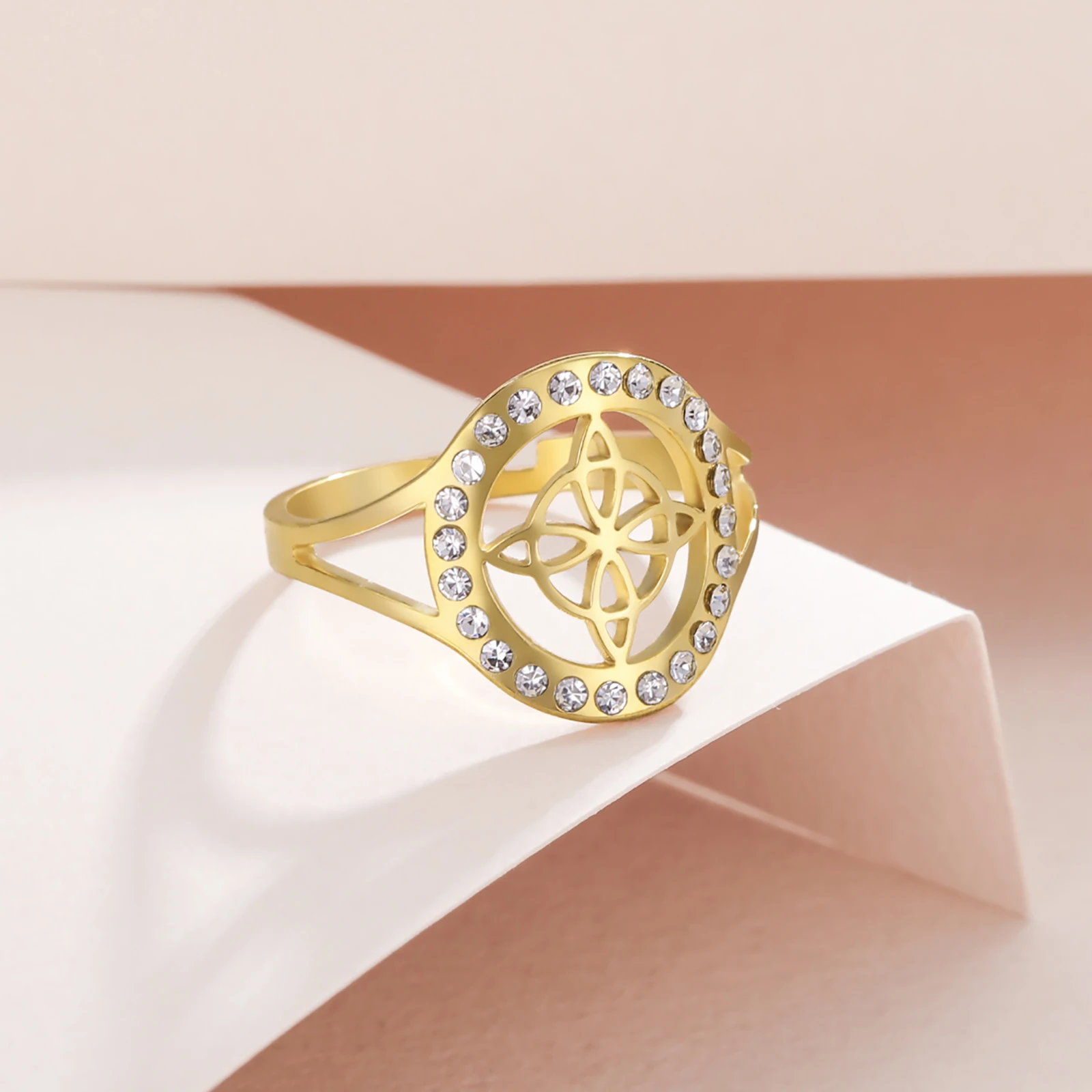 Skyrim Witchcraft Witch Knot Clear Zircon Round Ring Stainless Steel Gold Color Adjustable Finger Rings Vintage Amulet Jewelry