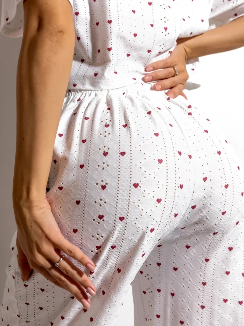 Stylish Heart Print Pajama Set Long Sleeve Round Neck Crop Top and Long Pants Loose Relaxed Fit Women's Sleepdress Loungewear