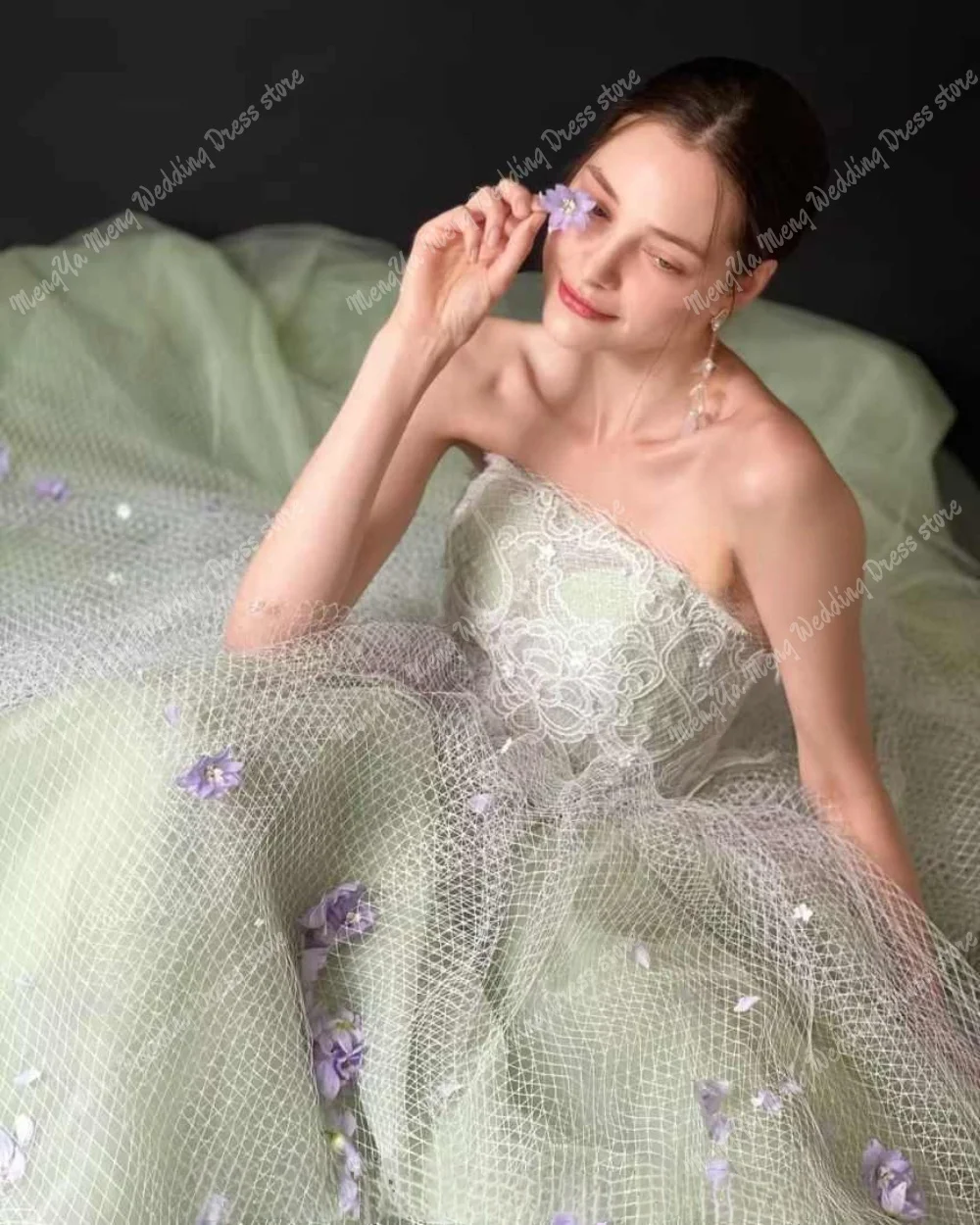 우아한 라이트 그린 공주 웨딩 드레스 라인 Photoshoot 아플리케 반짝 이는 Tulle 신부 가운 맞춤형 Vestidos Novias Boda
