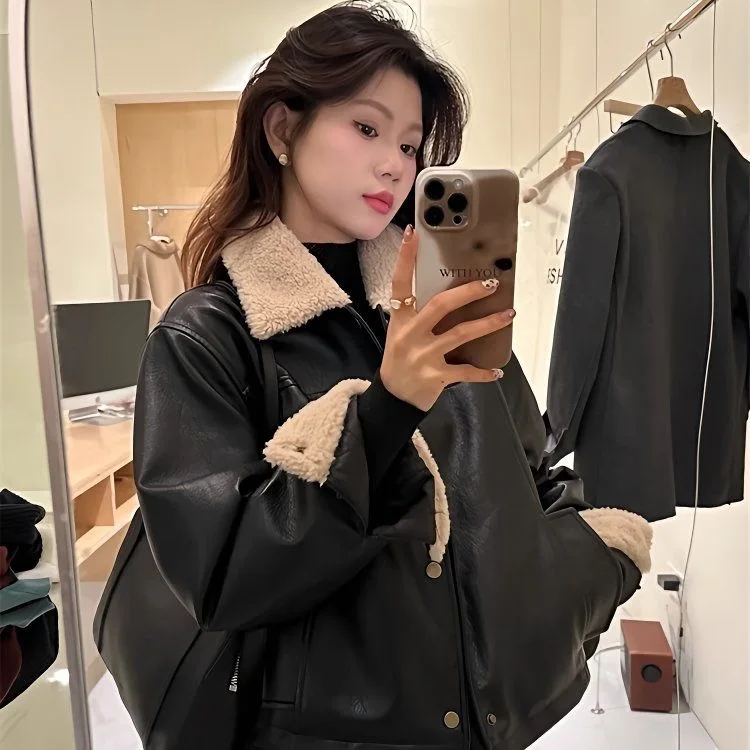 Fashion Short Women's Leather Jacket Coat Turn-down Collar Cotton-filled Faux Fur Collar Versatile Spring Ins Style PU Material