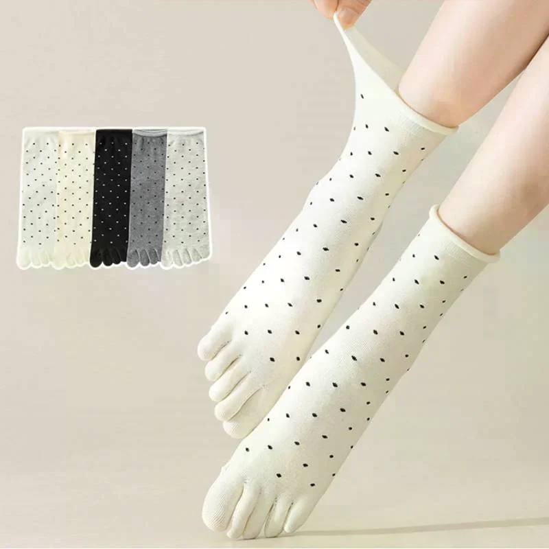 1 Pairs Toe Socks Women Middle Tube Five Finger Socks Cute Dots High Quality Cotton Crew Socks With Separate Fingers