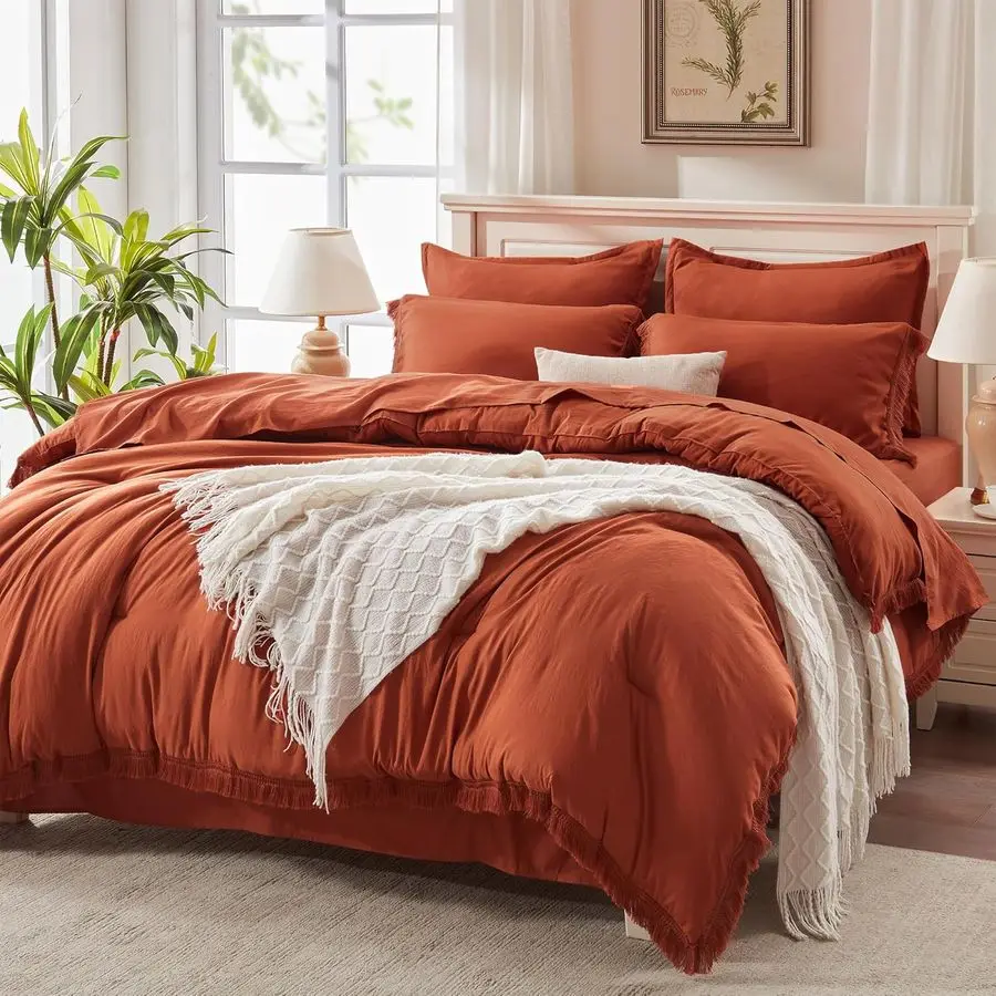 

Комплект постельного белья King Size с простынями, цвет оранжевый охранный, 7 предметов, в стиле бохо, мягкий, легкий, терракотовый, с кисточками.