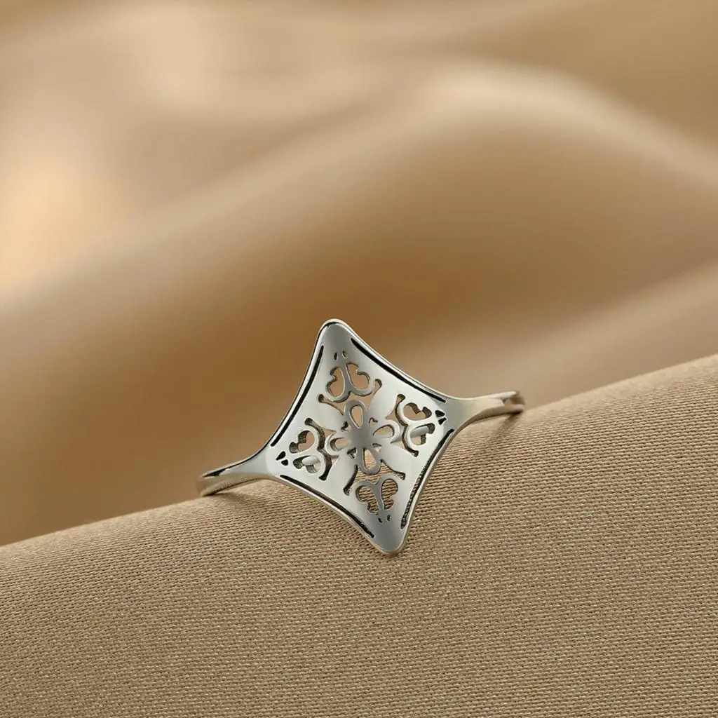 Kinitial Fashion and minimalist laser engraving Women Elegant Stainless Steel Rings Wedding Band Jewelry commemorative gift