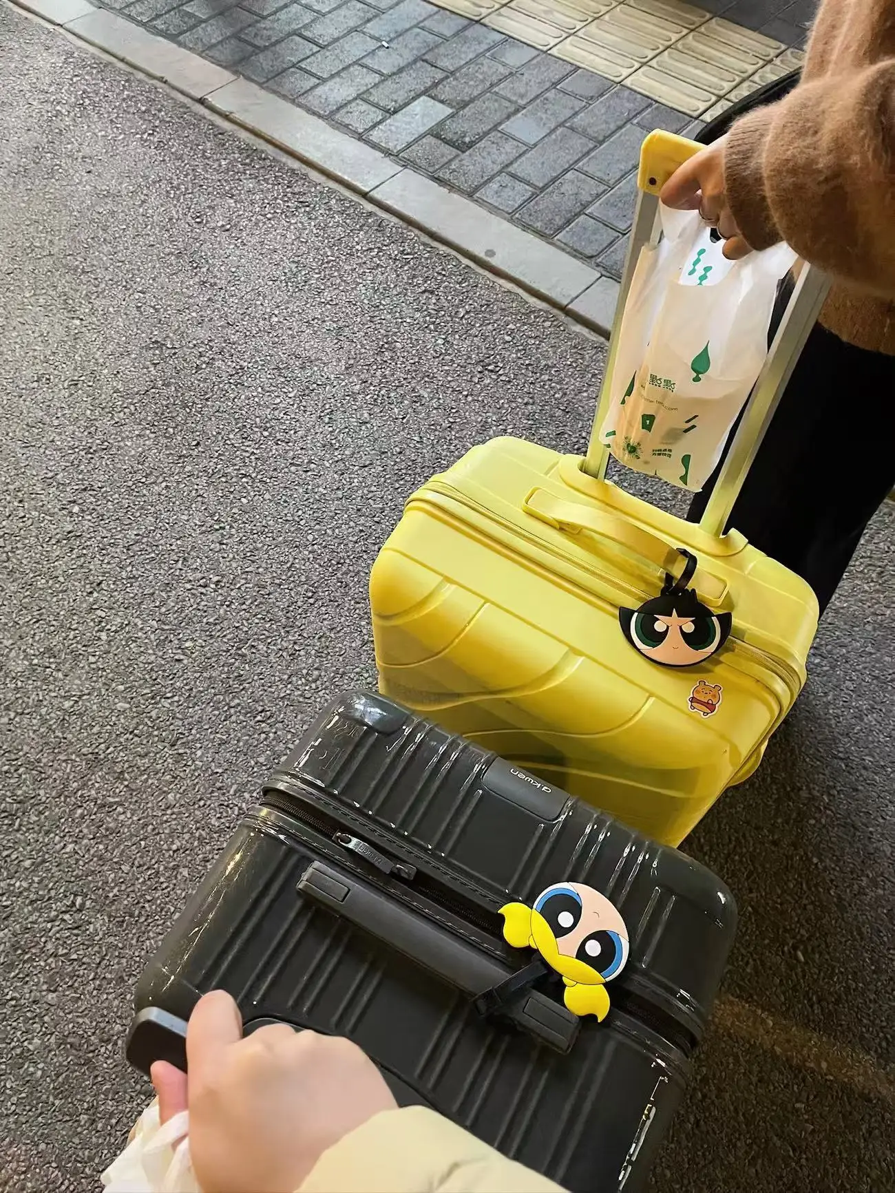 Anime The Powerpuff Girls Bag Pendant Kawaii cartoon Luggage Tag Cute Luggage Pendant DIY Check in Anti Loss Travel Holiday gift view 6