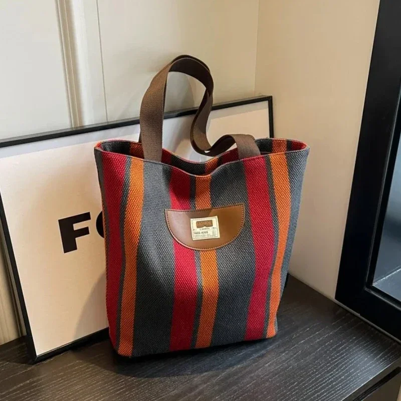 

Casual Striped Canvas Zipper Large Capacity Shoulder Bags 2025 High Quality Sense of Luxury Color Matching Handbags for Women