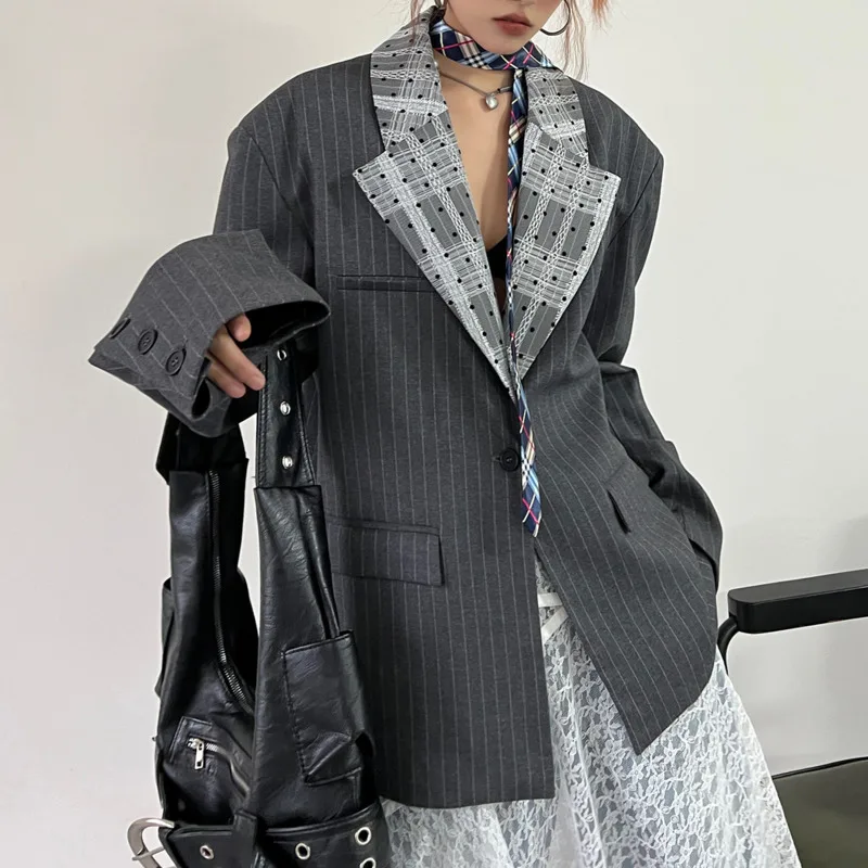 HKSH Primavera Autunno Nuovo Blazer da donna a righe Color Block Colletto rovesciato Tasche con bottone singolo Giacca elegante di fascia alta HK13900