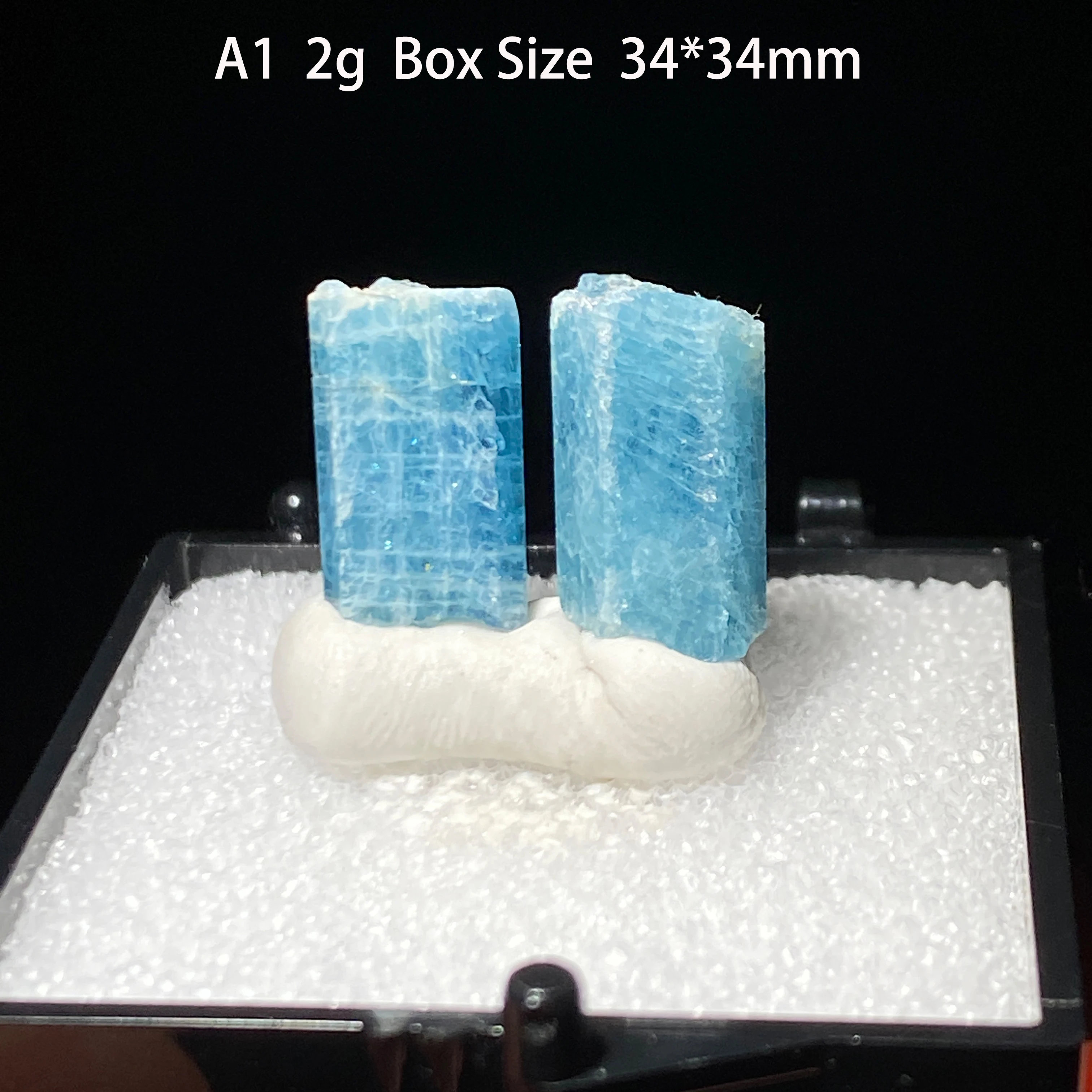 Spécimen minéral d'aquamarine naturelle de Madagascar, cristal brut, pierre de guérison pour la décoration intérieure