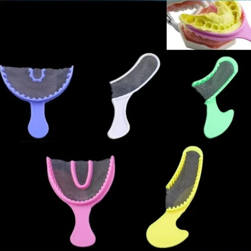 Imagen 2 del producto 100/200 unidades de bandejas de impresión dental de triple registro con malla, desechables, de plástico, para guardar dientes, media arco