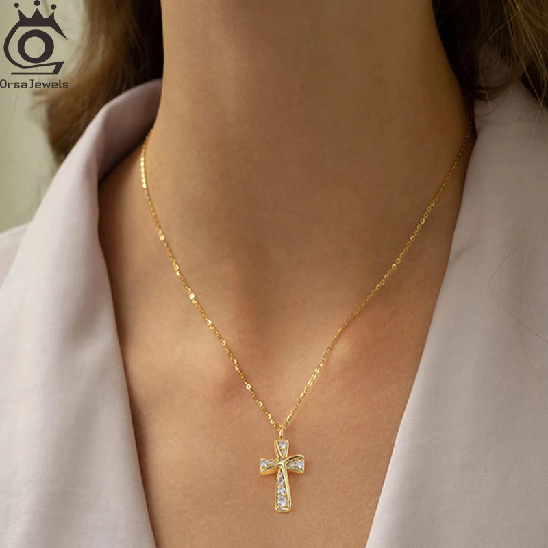 

ORSA JEWELS 925 Silver Zircon Sparkling Cross Necklace Dainty Prayer Religious Pendant Collar for Women Girls Neck Jewelry SN332