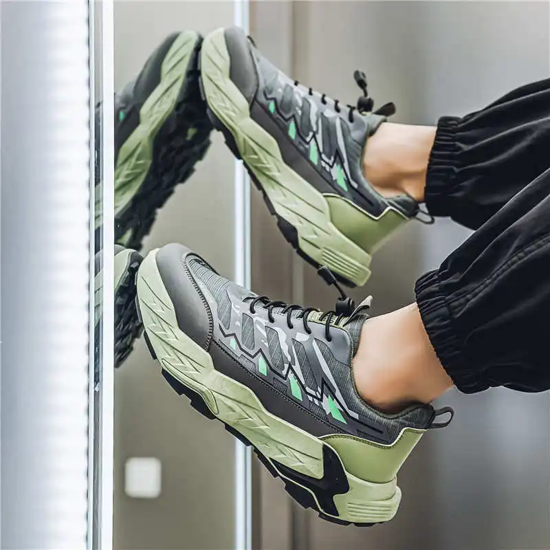 Spring Winter Dress Shoes Men Luxury Heels Shoes Elegant Men Tennis Exerciser Sneakers Sport Deadlift Deporte Trending Kit