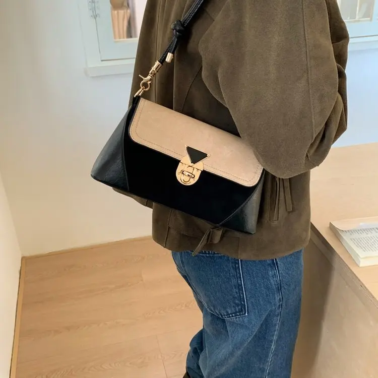 

Chic Luxury Diaper Bag For Women Elegant Crossbody Bag Designer Leather Tote Minimalist Vintage Square Satchel Shape