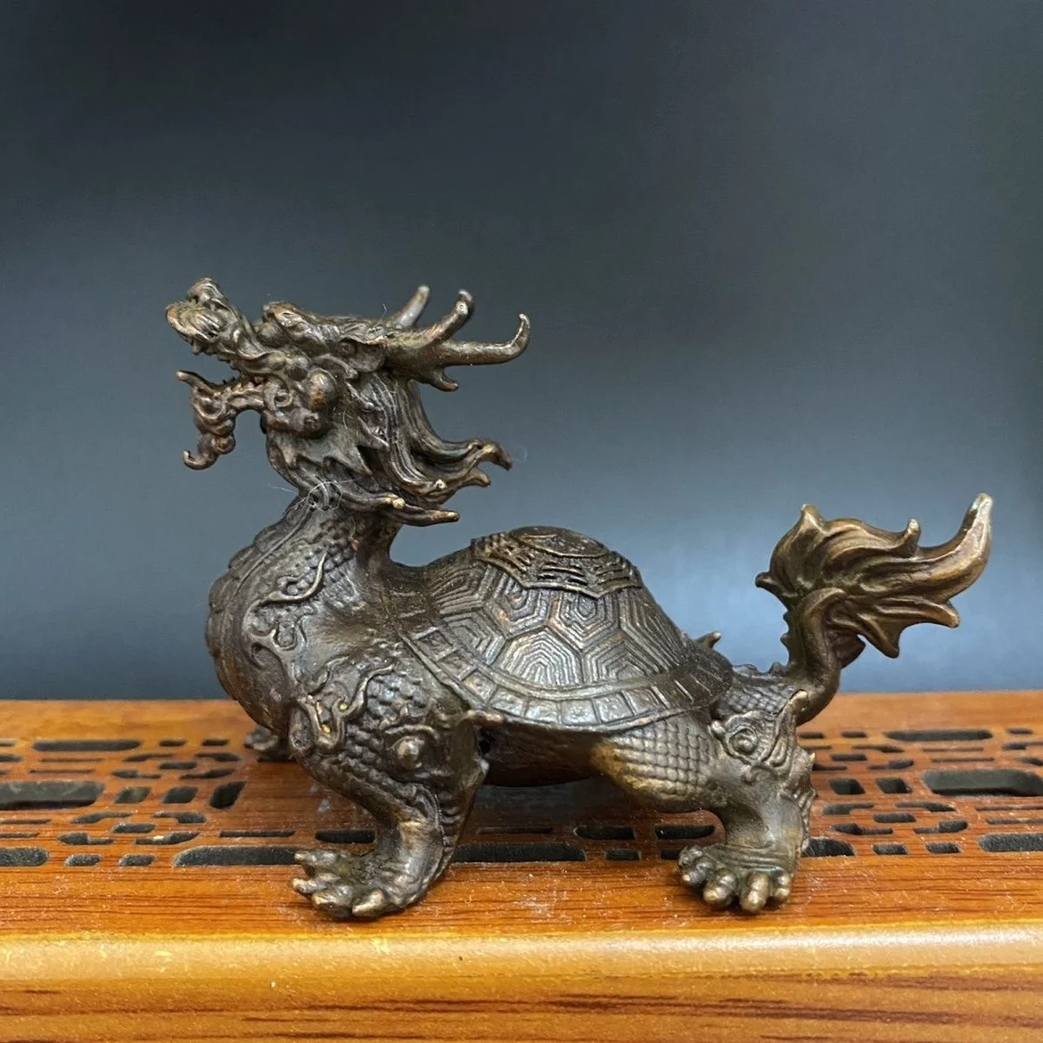 

Dragon tortoise ornaments head, tortoise, baxia living room, home decoration, tea pet handicrafts, dragon pattern