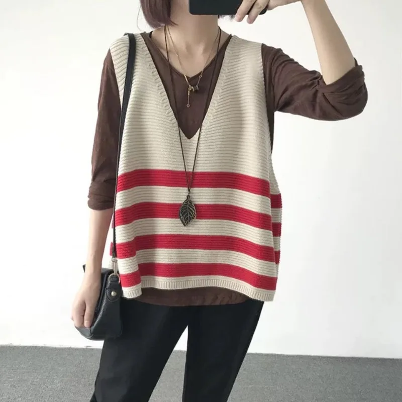 Autumn and Winter Women\'s Pullover V-neck Patchwork Striped Loose Sweater Fashion Casual Elegant Commuter Sleeveless Vest Tops