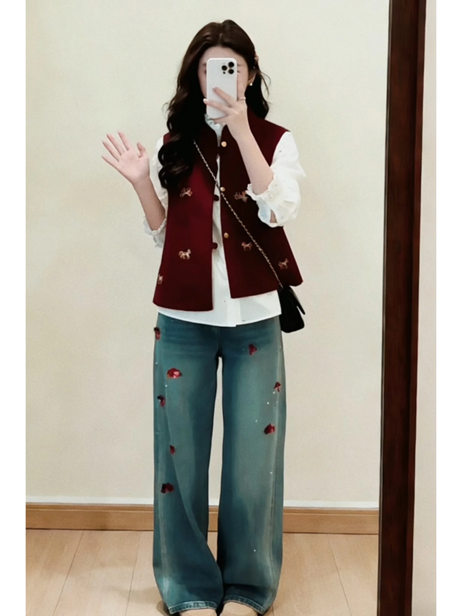 

Ele Red Embroidered Svel Women's Set Spring Faion Inner irt Match High-End Sensation Chinese Sle Casual Wear