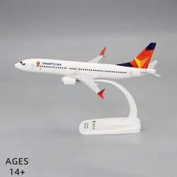 1:200 Scale Plastic B737 MAX8 SMARTLYNX Airlines ABS Plastic Airplane Aircraft Plane Model Assembly Resin for Collection