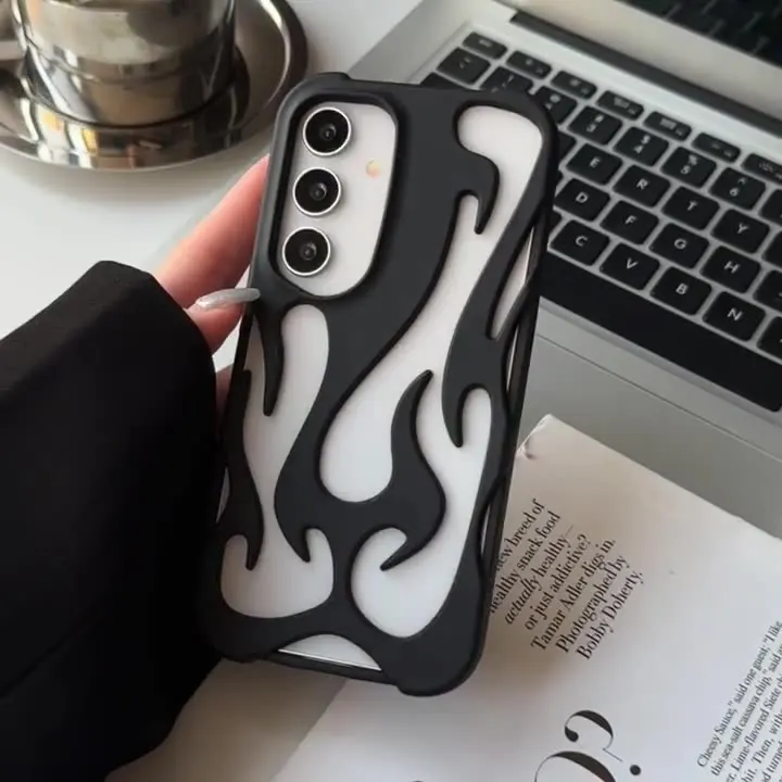 Hollow-Out Fire Pattern Phone Case For Samsung Galaxy S24 S23 S22 Ultra A16 A15 A14 A55 A54 A06 Full Cover