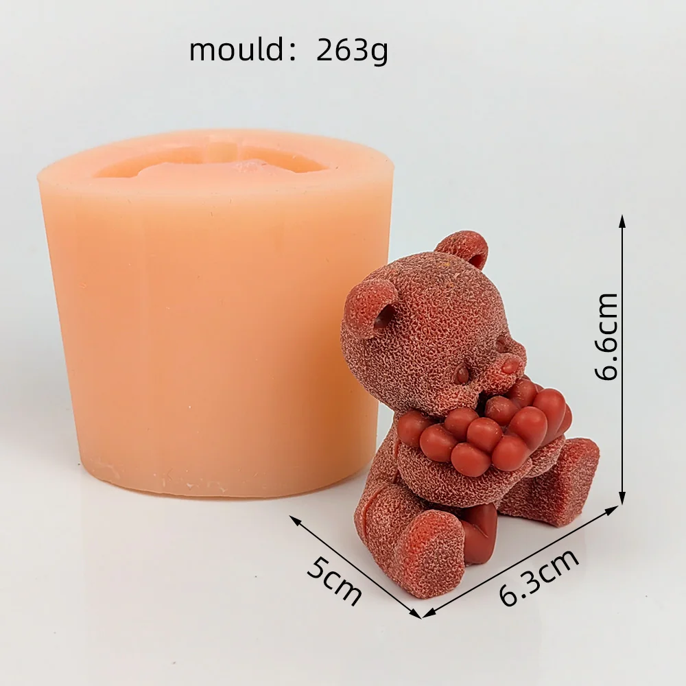 Animals Mold Bear Holding A Lot Of Love Candle 3D Moulds Soap Molds Silicone Wedding Birthday Valentine\'s Day DW0506