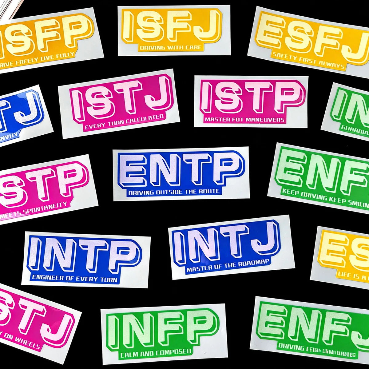 

Забавные наклейки на мотоцикл с 16 типами MBTI, виниловые водонепроницаемые аксессуары для мотоциклов, скутеров, топливных баков и шлемов