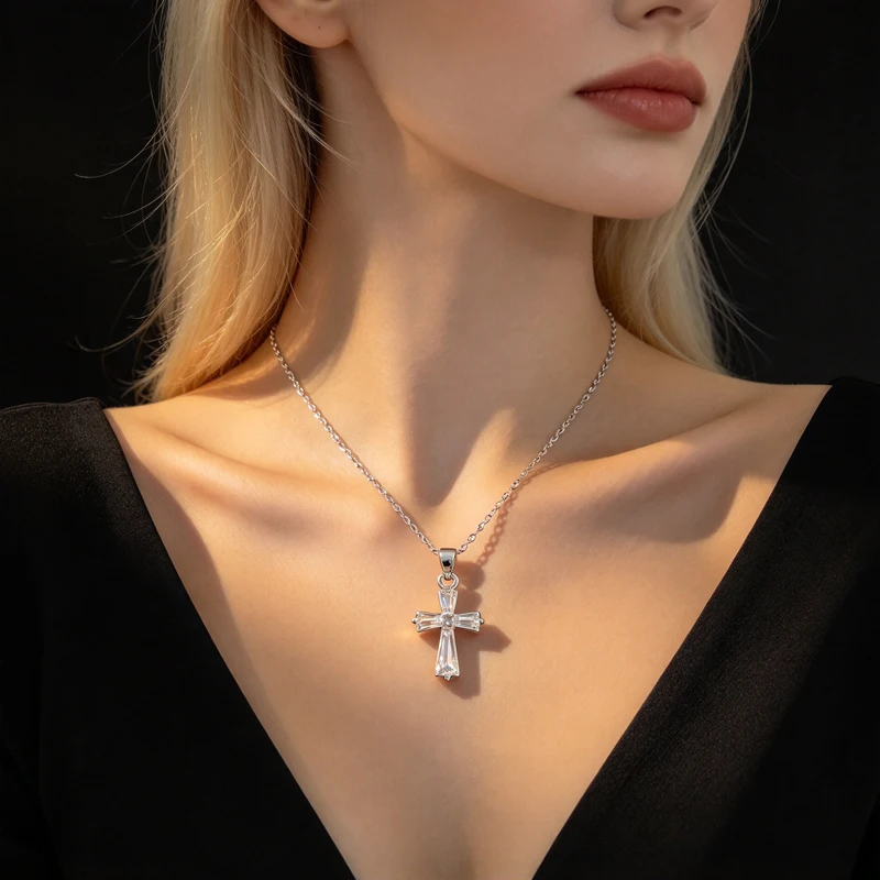 Vintage Silver Brass Necklace, Shiny Zircon Inlaid Geometric Pendant, high quality jewelry for hangout, city stroll & nice gift