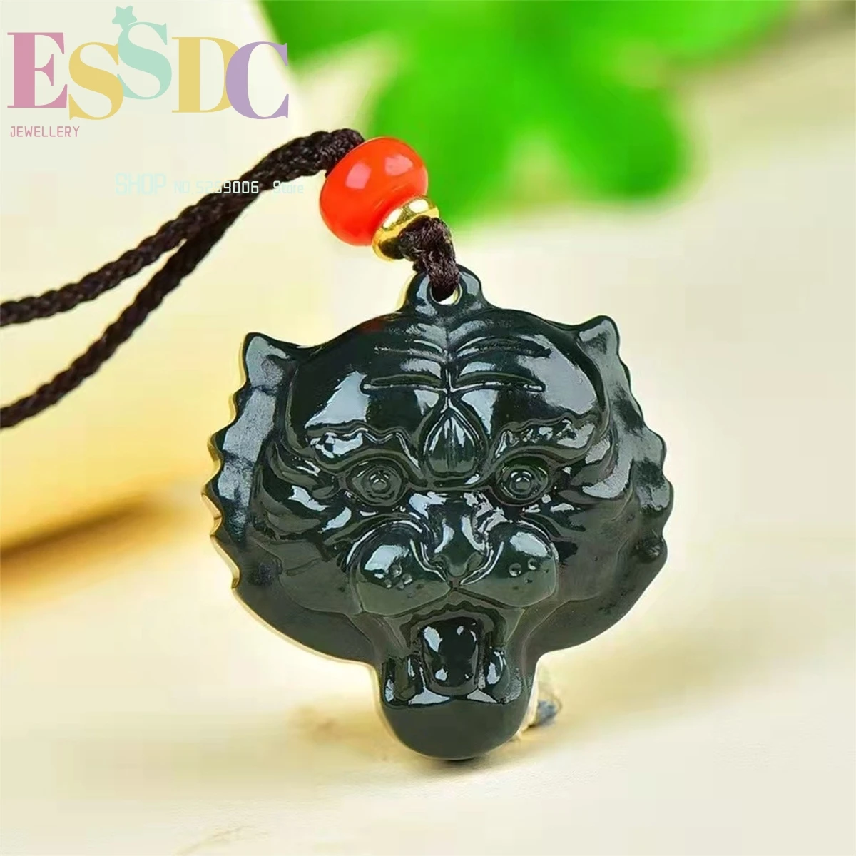 

Wholesale Natural Hotan Jade Blue Jade Tiger Head Pendant Necklace Carving In The Year Of Life Charm Jewelry Fashion Women'