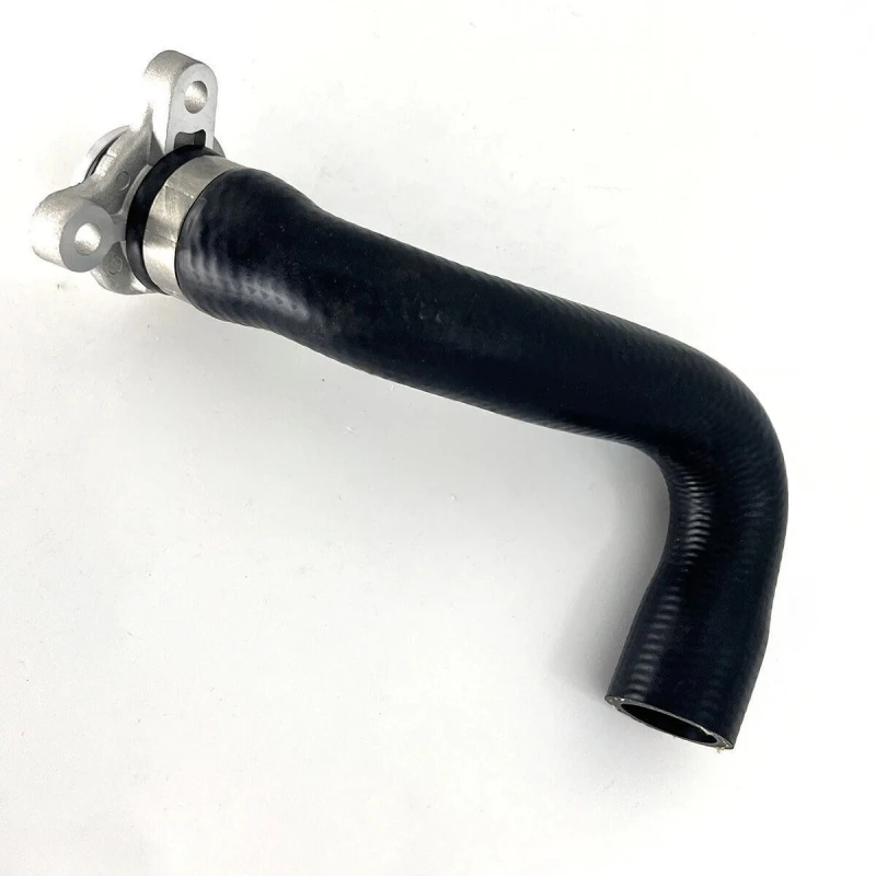 P/N: 11537603514 - خرطوم سخان لسيارة BMW 228i، 320i، 328i، 428i، 528i، X1، X3، X5 (2013-2018)