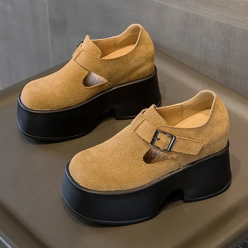 

Женская обувь на танкетке из натуральной кожи на очень толстой подошве 11 см, осенне-весенняя модная женская обувь на скрытом каблуке с пряжкой