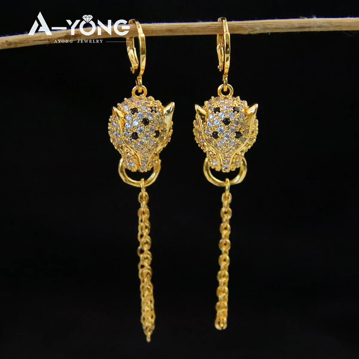 Luxury Dubai Gold Color Leopard Jewelry Set 21k Gold Plated Zircon Panther Necklace Bracelet Earrings Punk Vintage Jewelrys