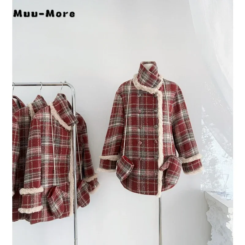 2023 Winter Female Christmas Vintage Style Double Breasted Loose Jacket For Women Retro Plaid Fashion Warm Thick Red Coat