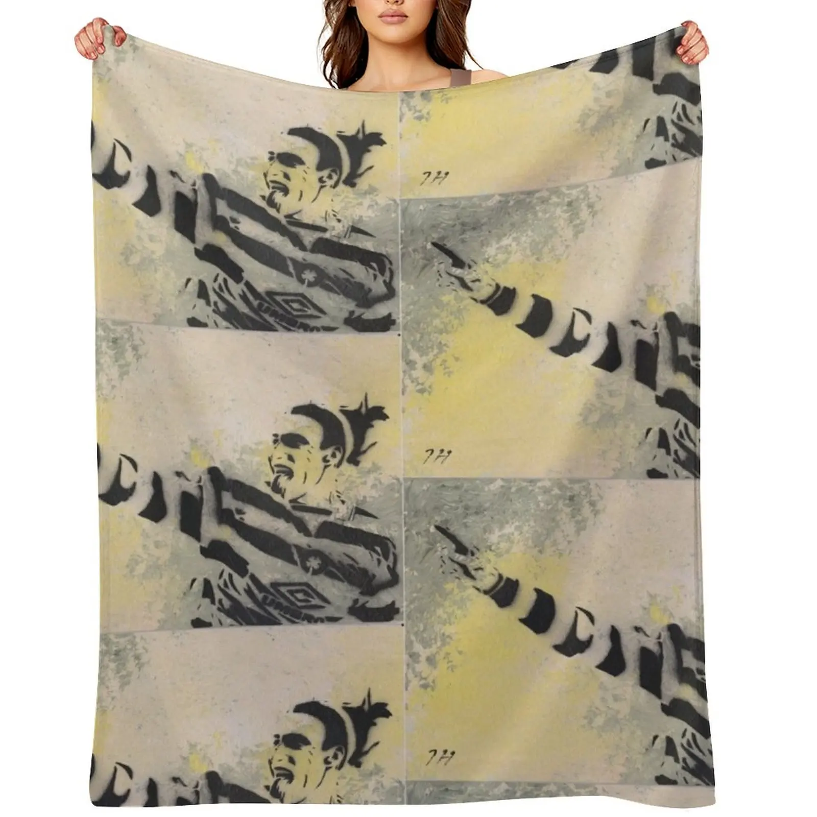 

Henrik Larsson Throw Blanket Soft Luxury Designer Thins Polar Blankets