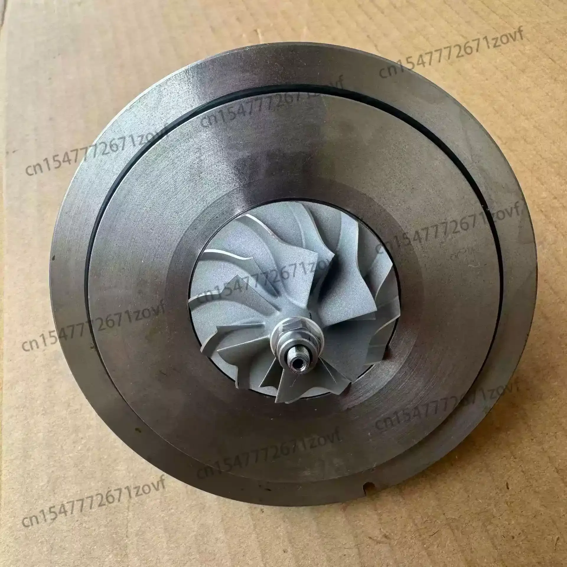 

Турбокомпрессор M5 M6 S63 B44 F06 F10 F12 F13 F18 F19, картридж турбины OEM 800075 MGT2260DSL 11657849045 7846918AI