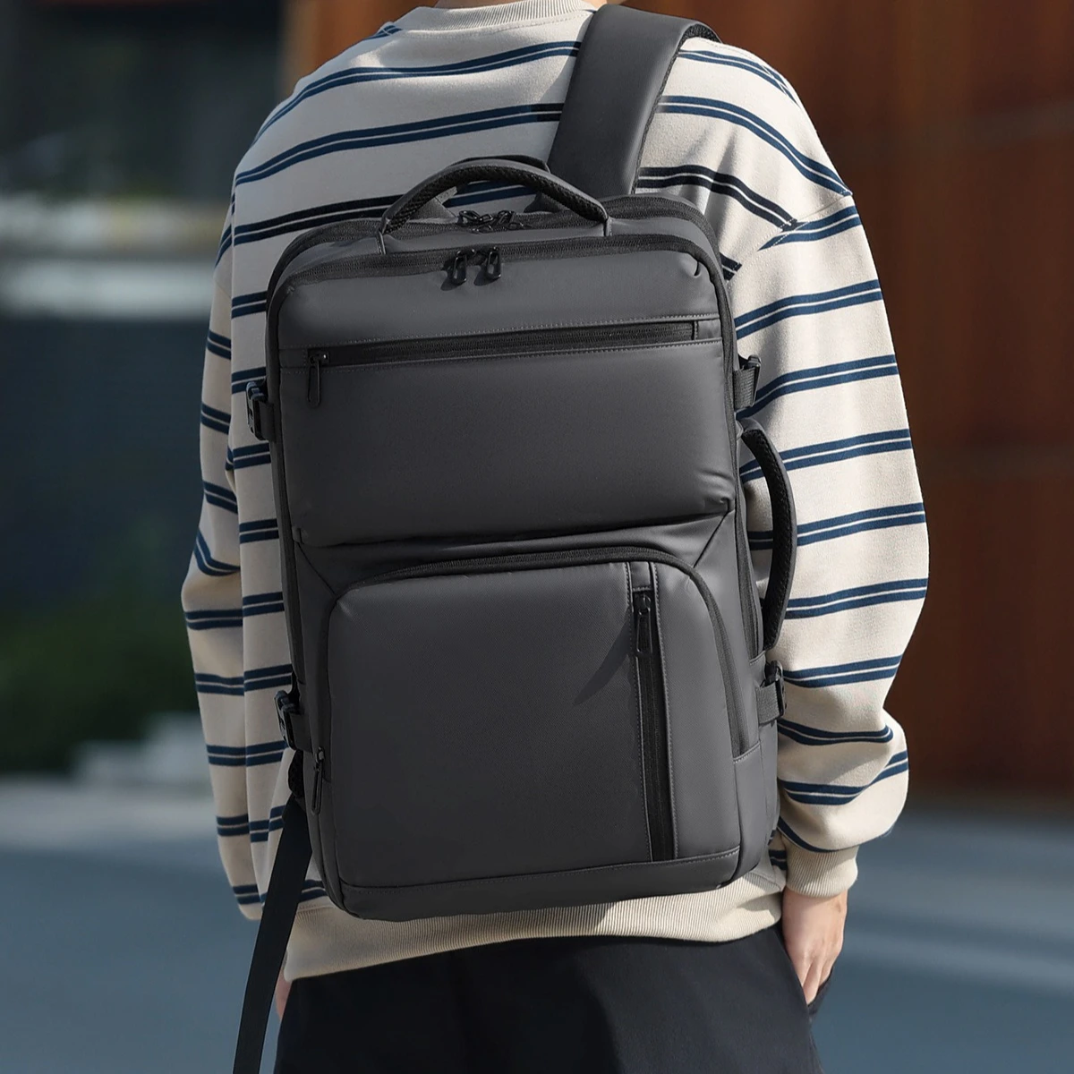 Waterproof film business backpack with large capacity expansion, 15.6-inch large capacity computer storage hand-held travel bag