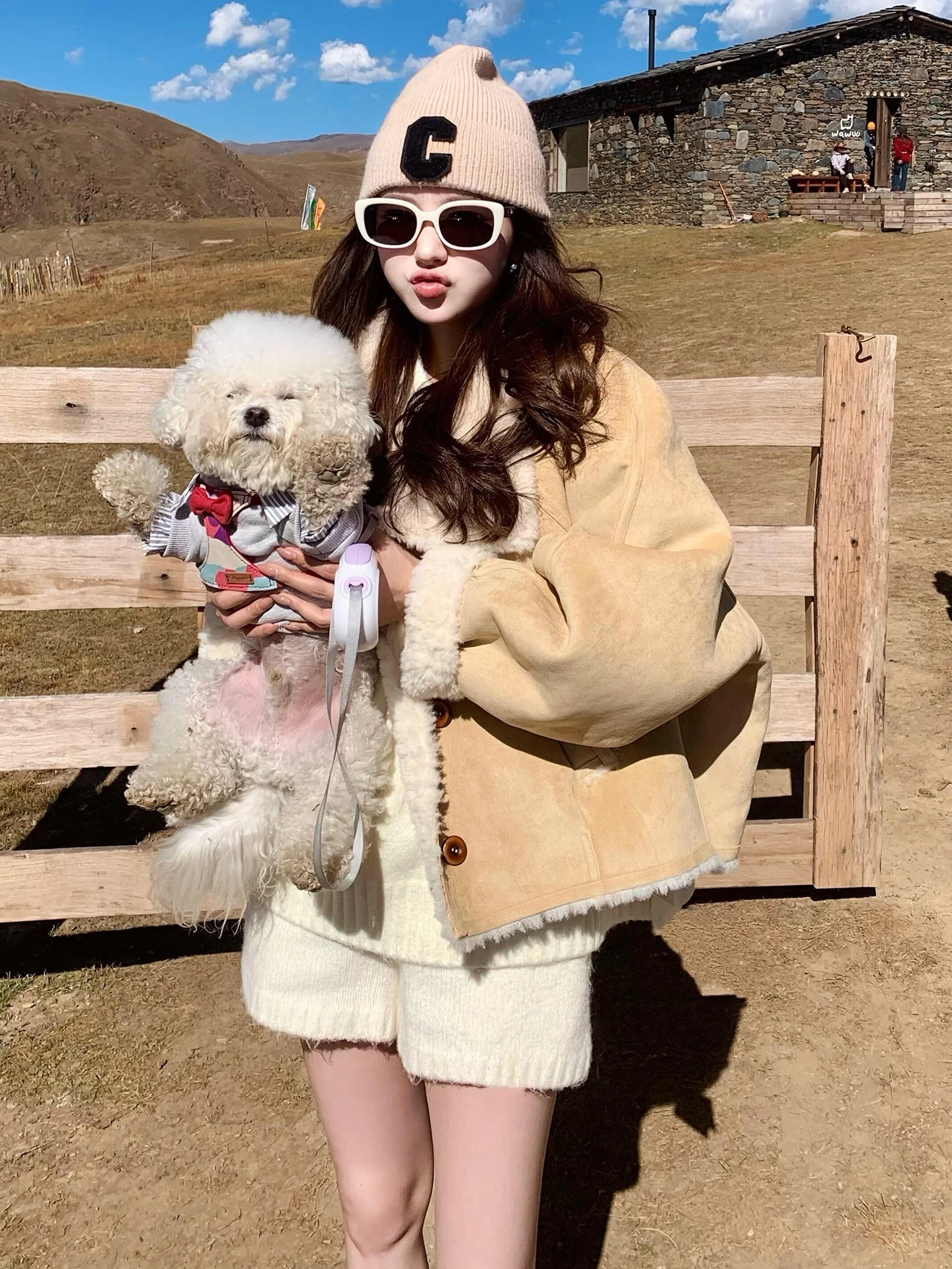 

Ретро-пальто с отложным воротником из овечьей шерсти, женское, свободного кроя, утепленное, теплое, из полиэфирного волокна, с длинными рукавами, на пуговицах