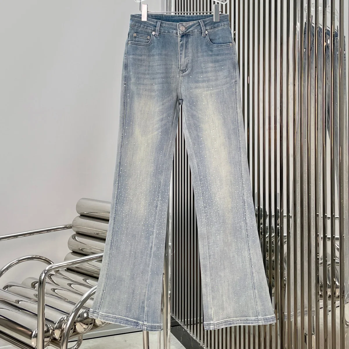 High Quality Women Rhinestone Flare Jeans Mid Waist Button Fly Washed Denim Long Pants lyt132686