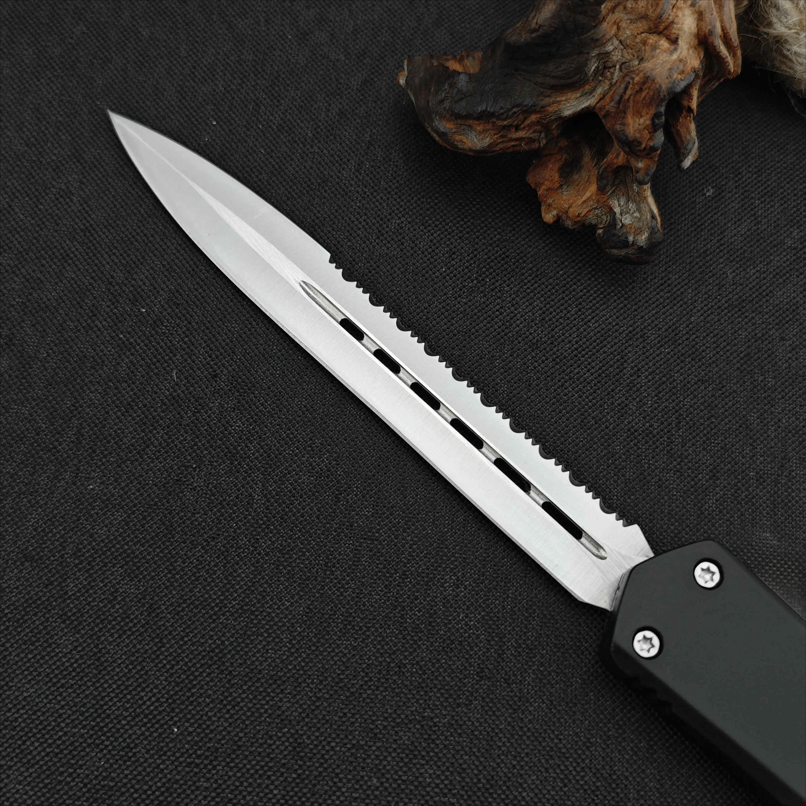 Outdoor hiking knife 440C blade Zinc alloy handle EDC Tool knife Tactical Hunting Portable knife Self-defense belt Kydex sheath