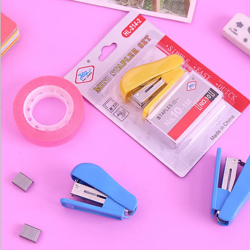 Random Color Cute Cartoon Portable Mini Stapler Set Kawaii Office Supplies Accessories Stationery Gift Studnet Prize