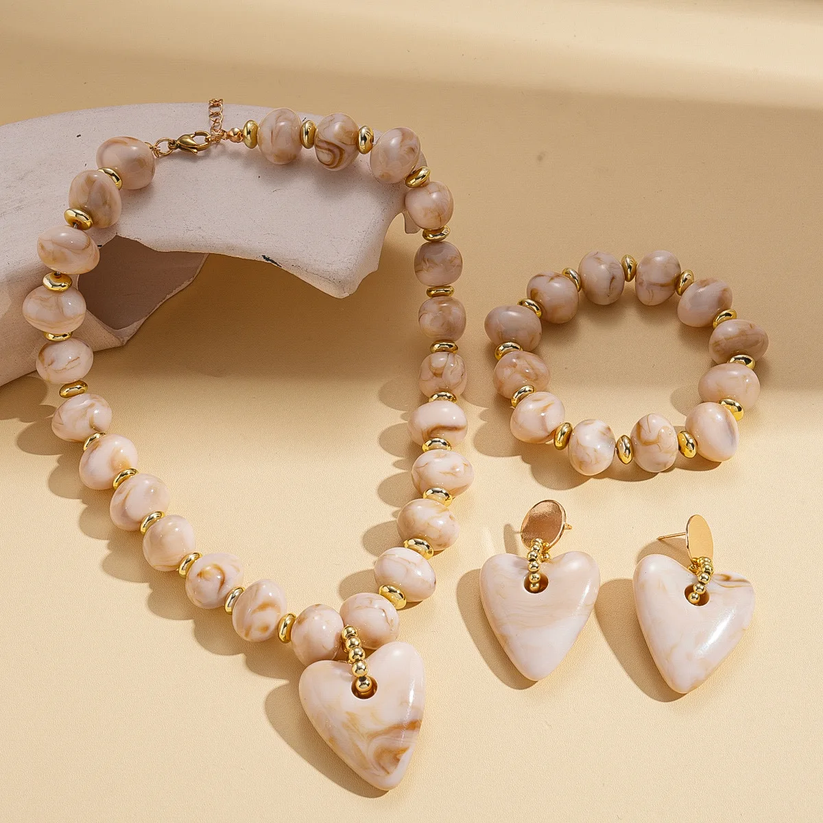 Immagine 4: Collana con Ciondolo a Cuore e Perline in Acrilico Ovale Stile Europeo e Americano, Orecchini Eleganti alla Moda, Accessori da Donna per Banchetti K